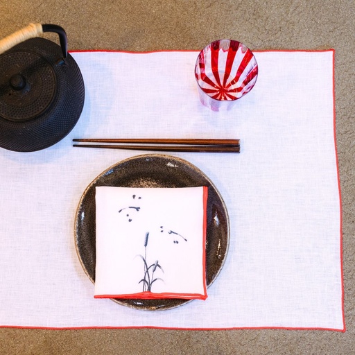 SHIBUI – Linen Placemat with Feston Scalloped Embroidery
