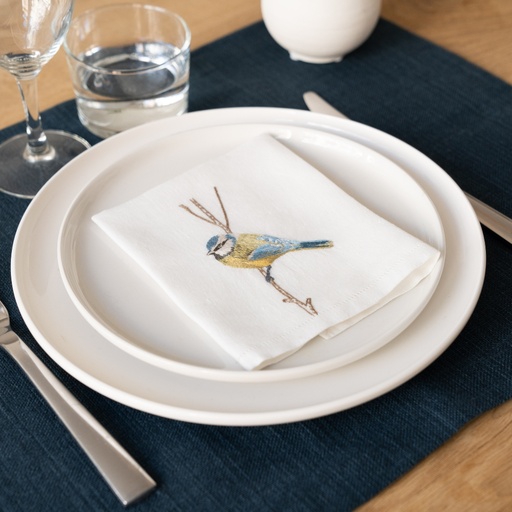 BIRDS FROM OUR GARDEN - 6 Linen Table Napkins